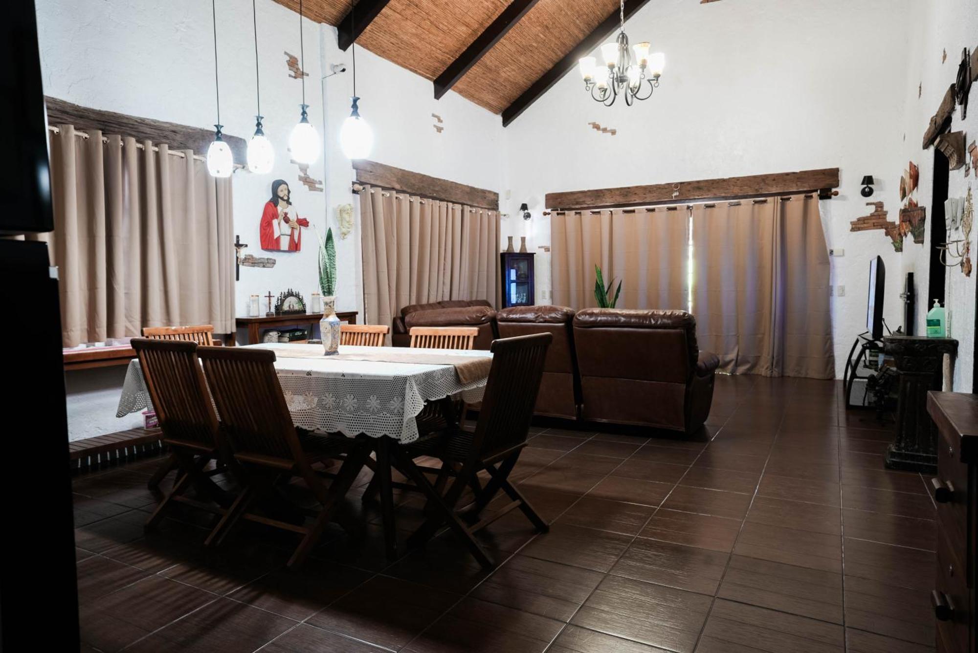 Casa De Celestina Private Resort Silang 外观 照片